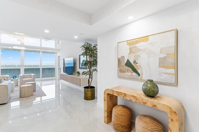 Foto del edificio - 3200 N Ocean Blvd