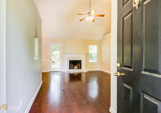 Building Photo - 318 Preston Chase Dr
