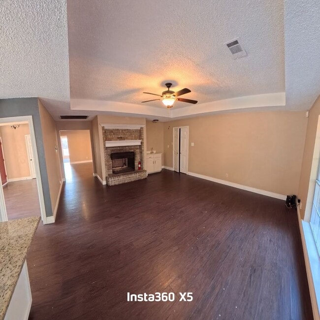 Building Photo - 1454 Cromwell Ct