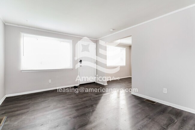 Building Photo - 105 Veronica Dr