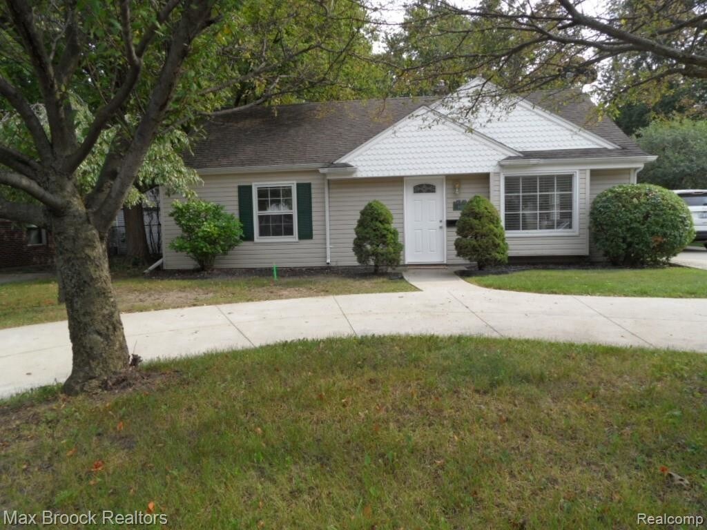 Primary Photo - 4415 W 14 Mile Rd