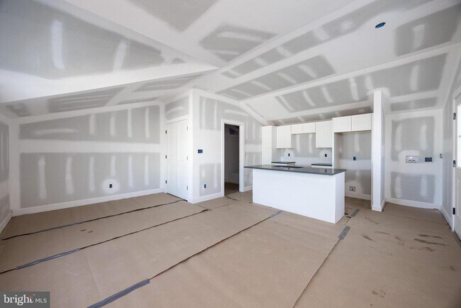 Foto del edificio - 453 E Franklin St