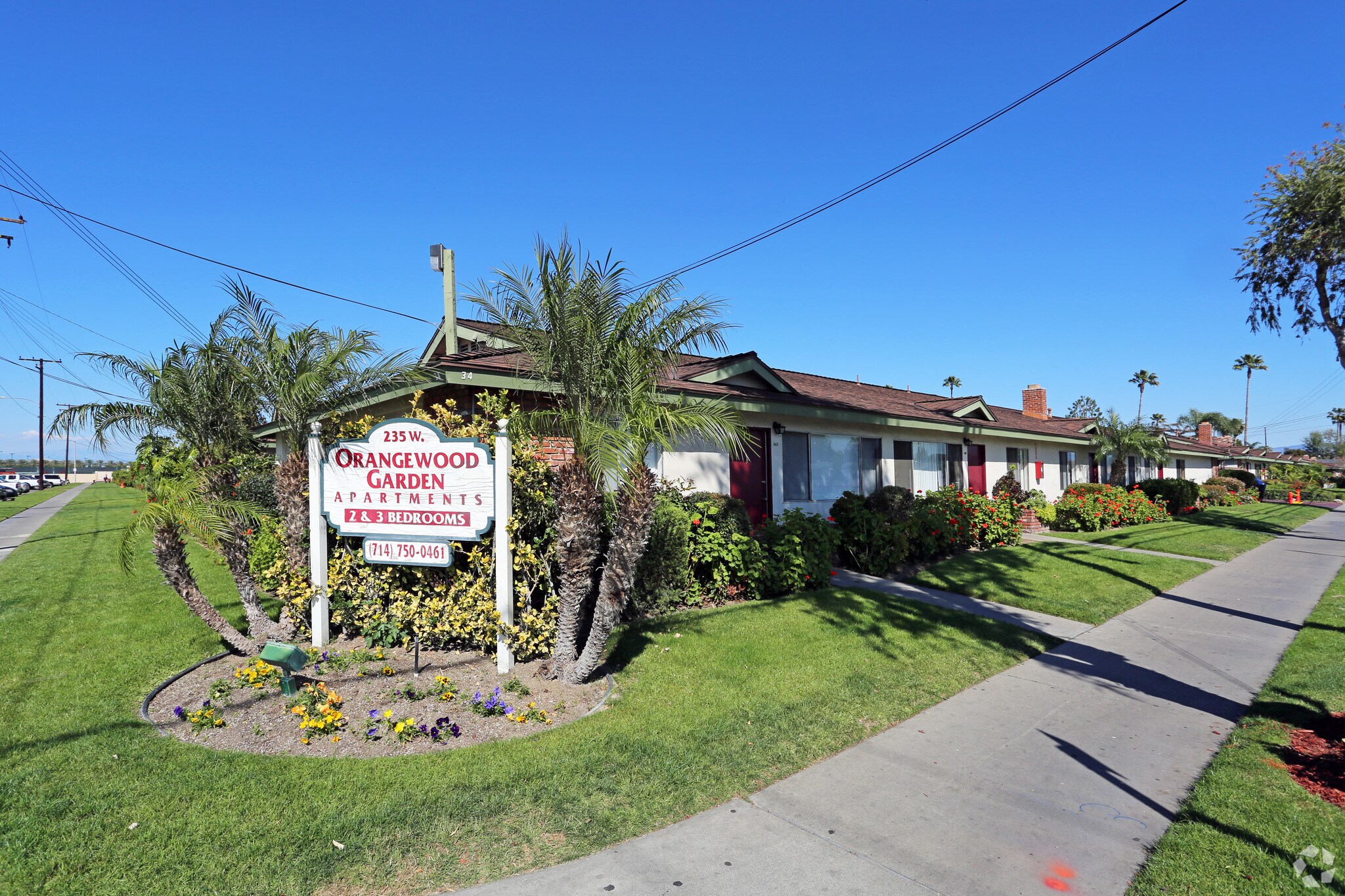 Orangewood Garden Apartments - 235 W Orangewood Ave Anaheim, CA 92802