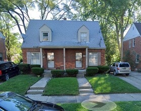 Building Photo - 18662 Sunset St