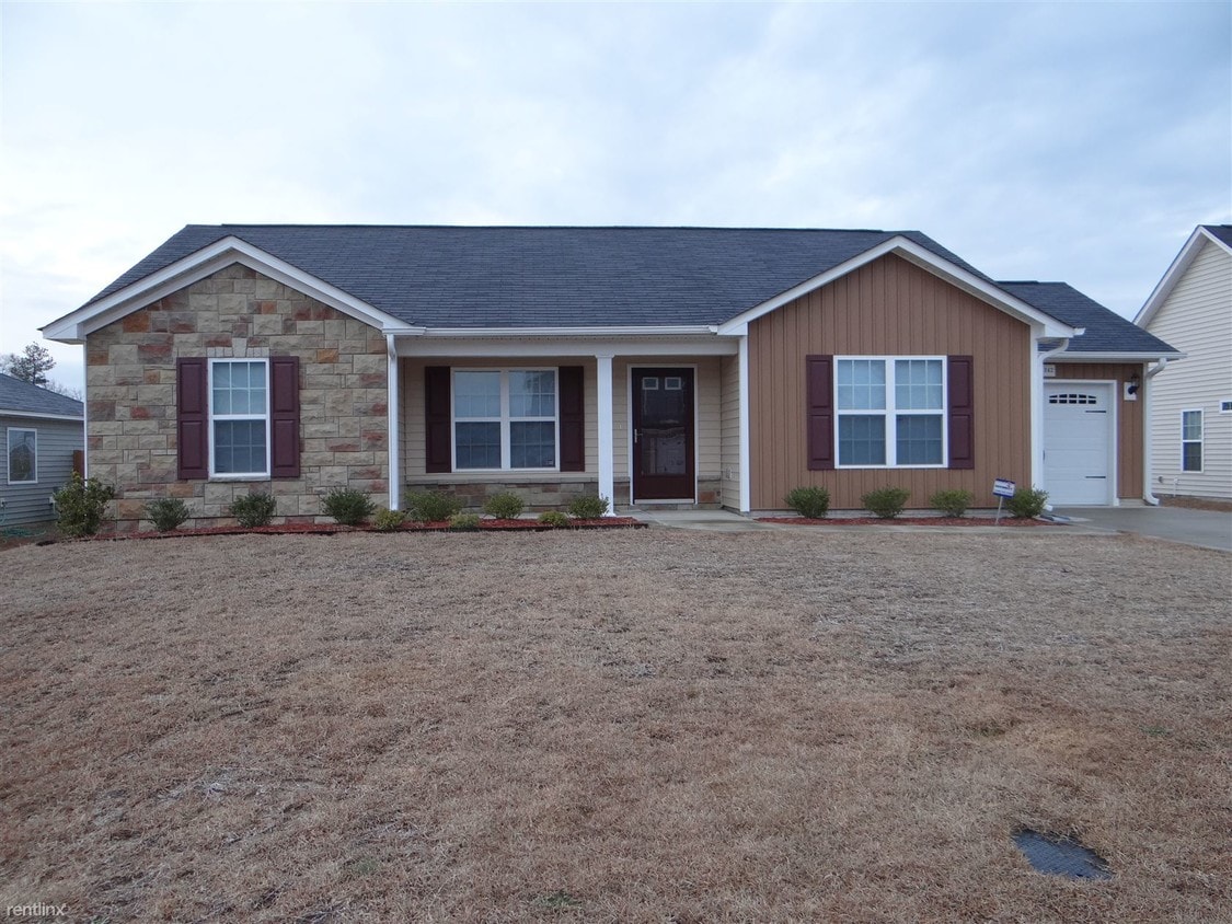Primary Photo - 3 br, 2 bath House - 5342 Woodpecker Dr