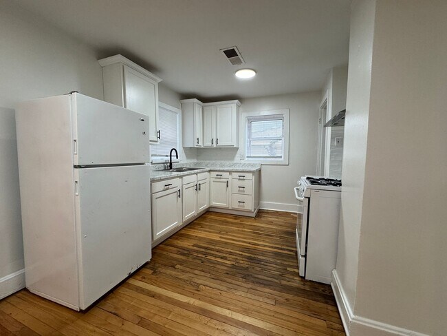 Photo - 813 Shelby Ave House