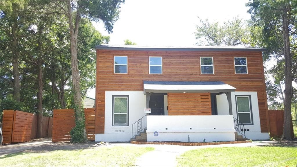 Primary Photo - 4410 Atoka St