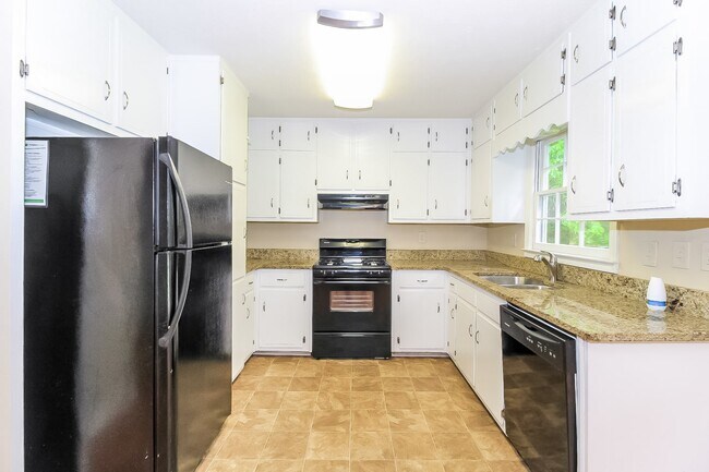 Foto del edificio - 971 Thousand Oaks Dr