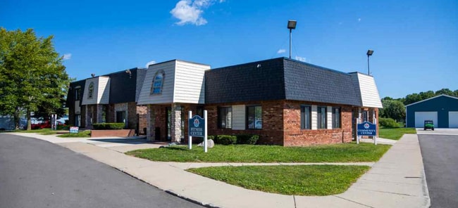 Foto del edificio - 9622 Cape Cod Dr