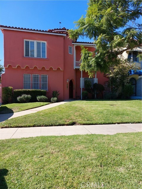 Foto principal - 1133 Redondo Blvd