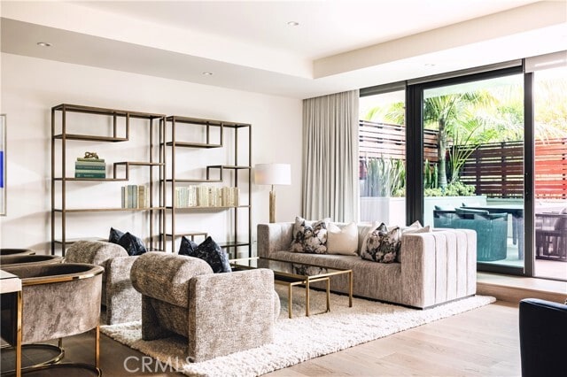 Foto del edificio - 8420 W Sunset Blvd