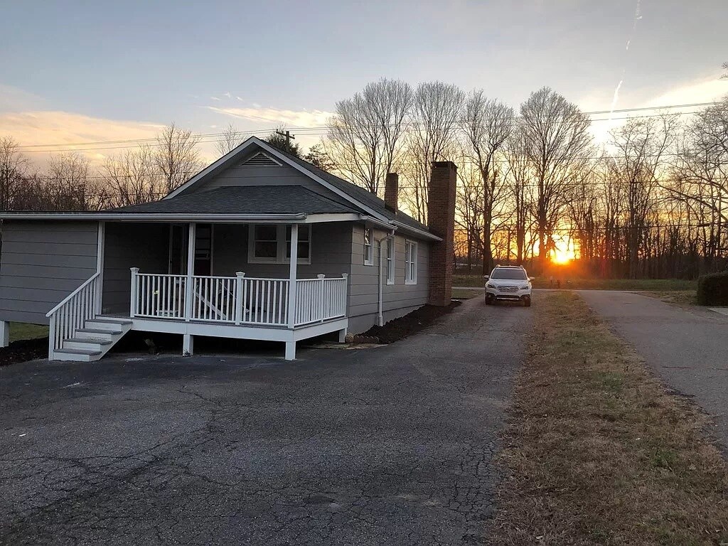 2806 Boone Trail, North Wilkesboro, NC 28659 House Rental in North