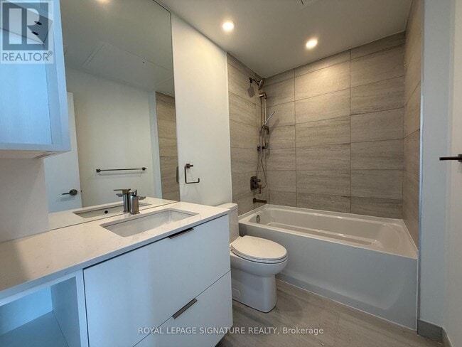 Building Photo - 1 Fairview Rd E