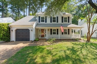 Building Photo - 412 Peachtree Ln