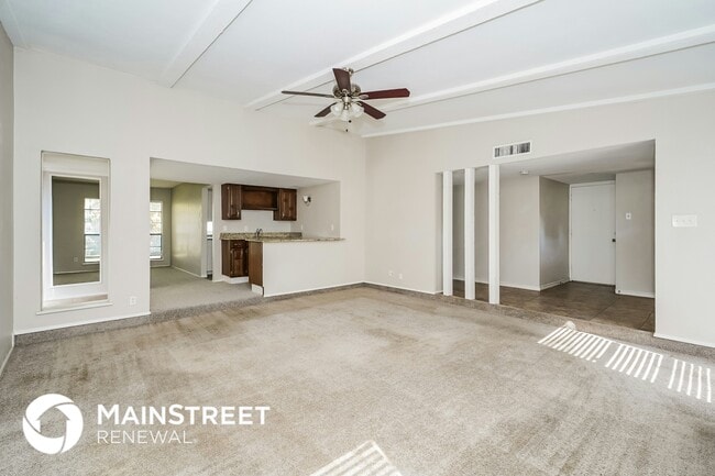 Foto del edificio - 7516 Four Winds Dr