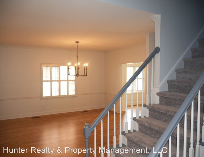 Building Photo - 3 br, 2 bath House - 3308 Mayfield Court