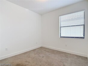 Building Photo - 5669 Cerva Ln