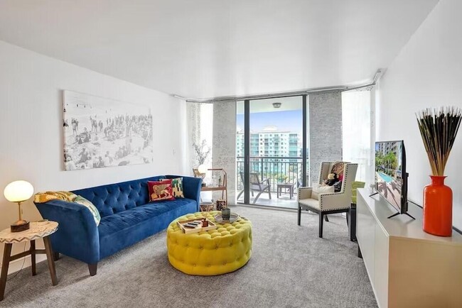 Building Photo - 3031 N Ocean Blvd