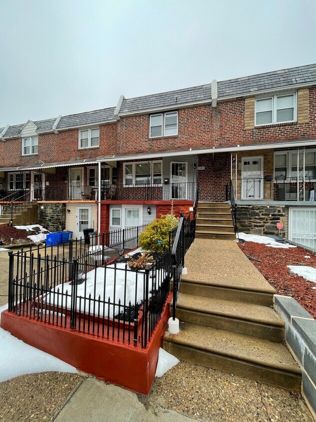 2526 S Claymont St, Philadelphia, PA 19153 House Rental in