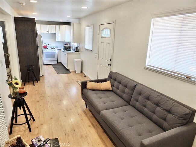 Foto del edificio - 815 W 134th St