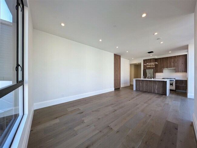 Photo - 2707 23rd St Apartment