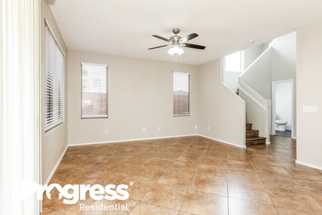 Foto del edificio - 9822 E Empress Ave