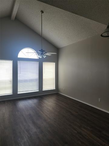 Foto del edificio - 3608 Garden Springs Dr