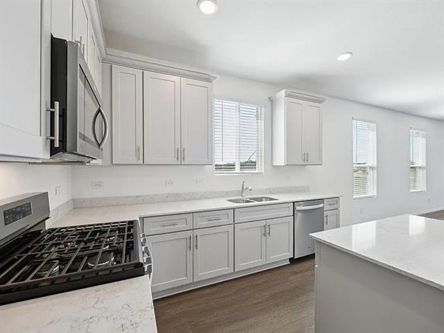 Foto del edificio - 2440 Limerick Dr