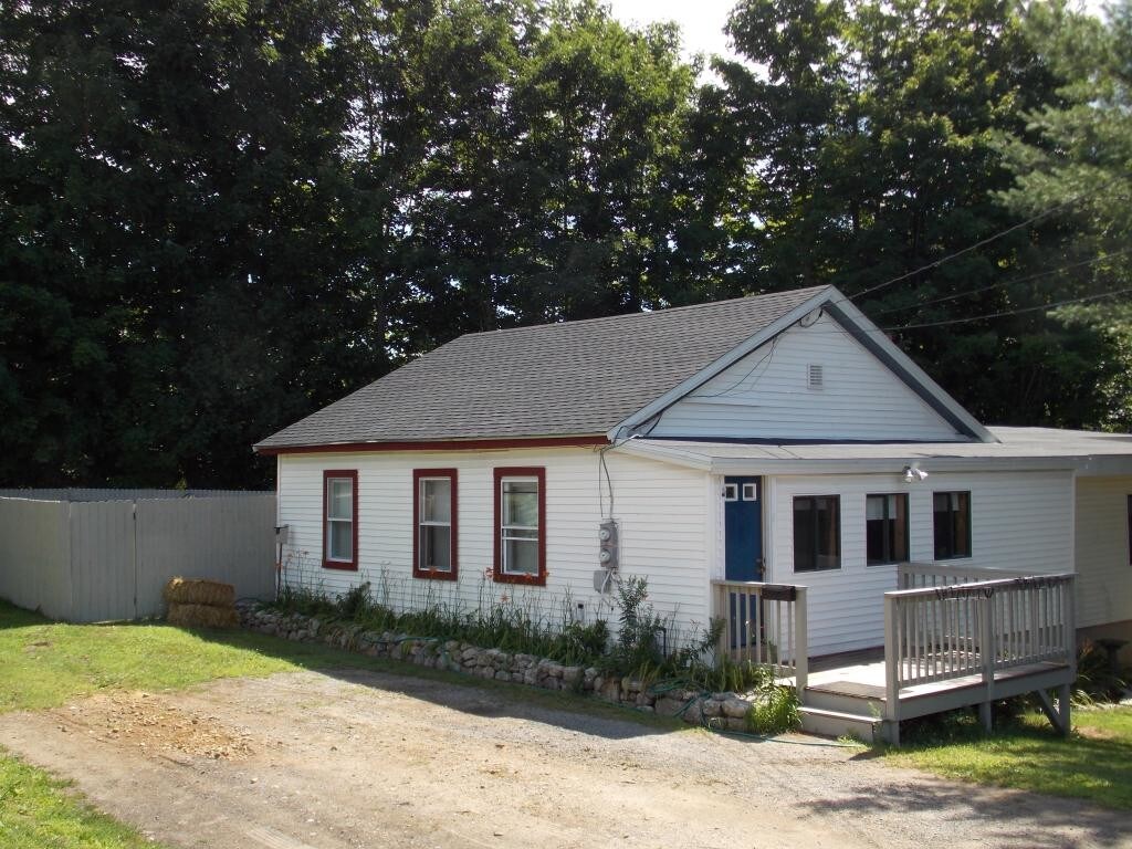 Primary Photo - 6 Morrison Ave