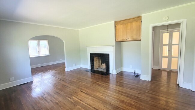 Building Photo - 1401 Enderly Rd