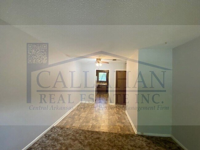 Foto del edificio - 8307 East Woodview