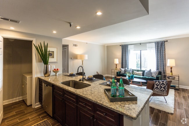 1BR, 1BA - Mahogany - 750 SF - Kitchen - Twenty & Grand Apartments