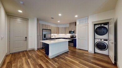 Interior Photo - Vitruvian West