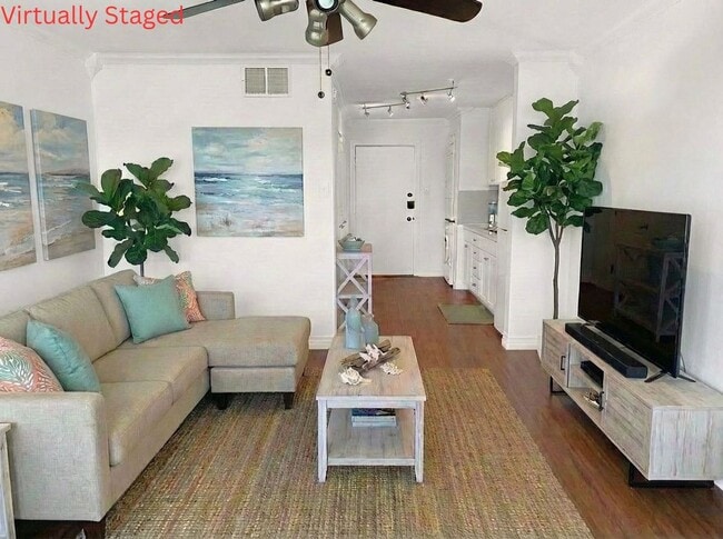 Building Photo - STUDIO CONDO WITH A MILLION DOLLAR LAKE VIEW