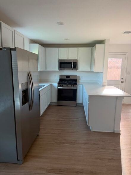 Foto del edificio - 3115 Savannah Rose Dr