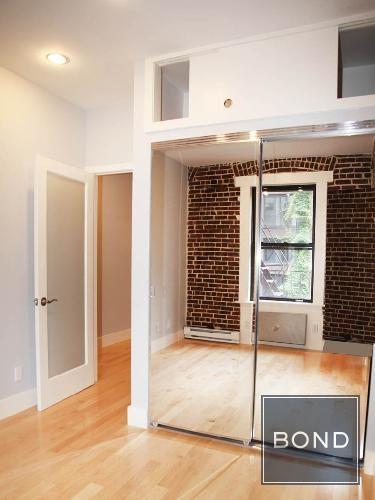 Foto del edificio - 349 E 52nd St