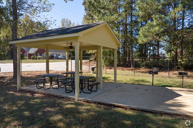 Parque comunitario - Windsor Park Apartments