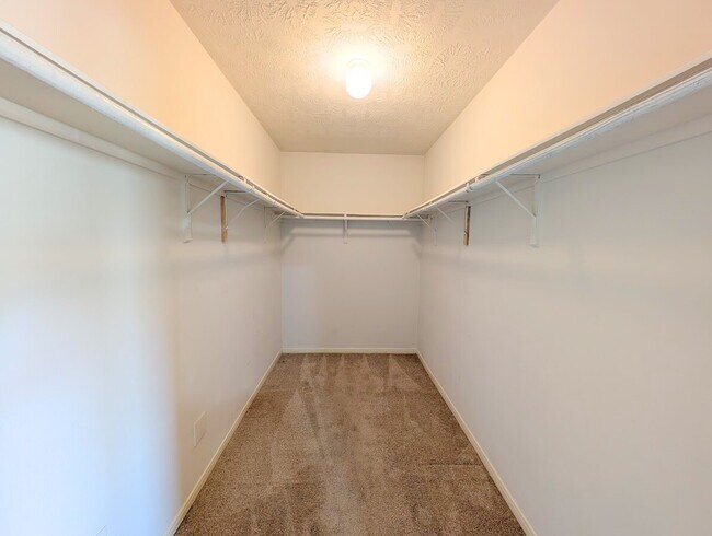 Foto del edificio - 19031 Telford Way