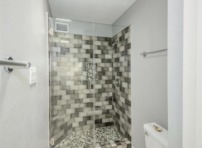 Foto del edificio - 1114 Augusta Dr