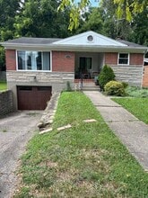 Building Photo - 7879 Greenland Pl