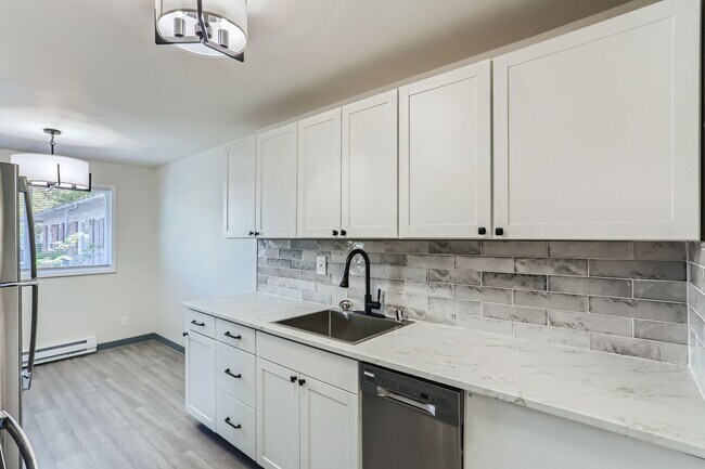 Foto del interior - Hawthorne Court Apartments