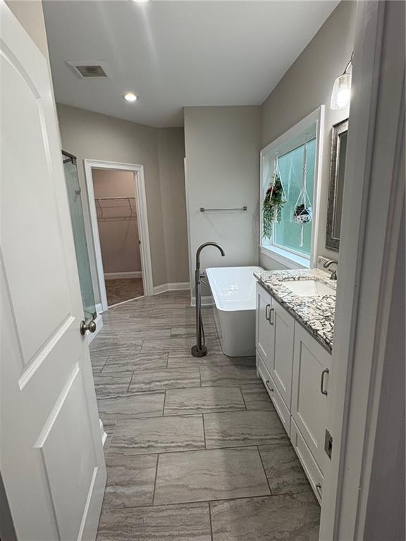 Foto del edificio - 119 Silver Bluff Dr