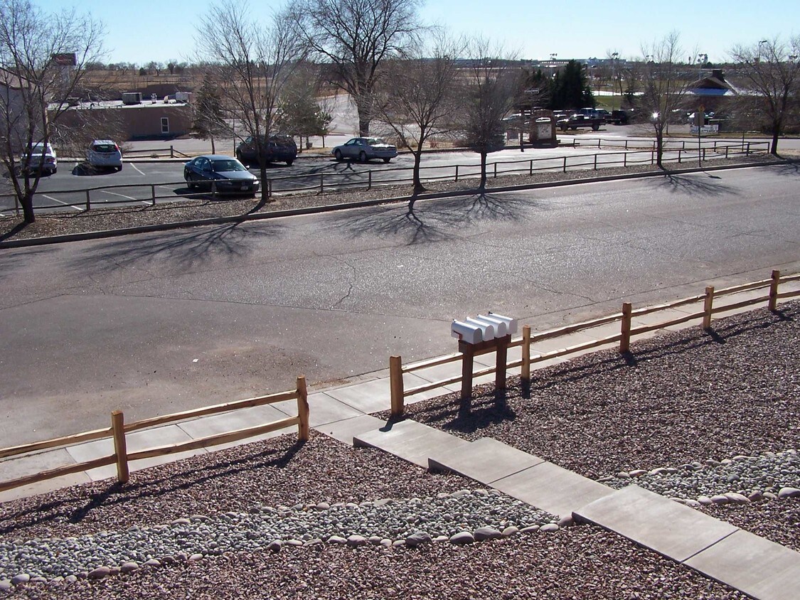 Primary Photo - 1006 Western Dr