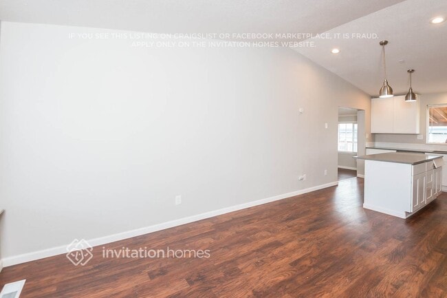 Foto del edificio - 10764 Eudora Cir