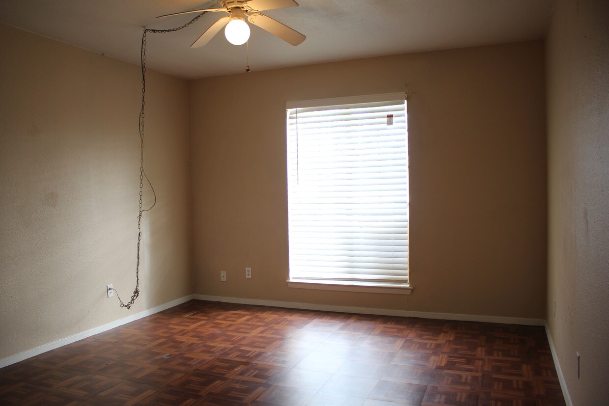 Foto del edificio - 1509 Trigg Ln
