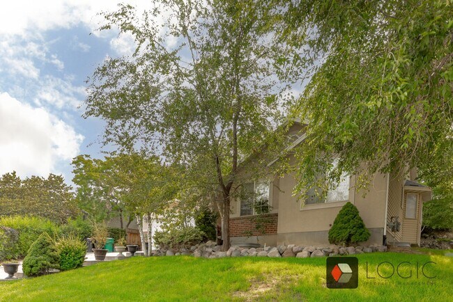 Foto del edificio - 5068 Murray Blvd