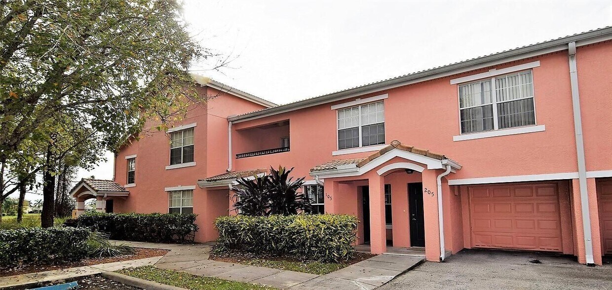 118 SW Peacock Blvd Unit 10105, Port Saint Lucie, FL 34986 Condo for