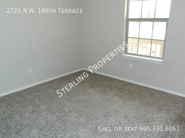 Building Photo - 2721 NW 186th Terrace