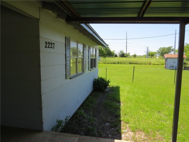 Building Photo - 2227 Riney Rd