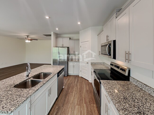 Foto del edificio - 5043 Mountain Springs Road